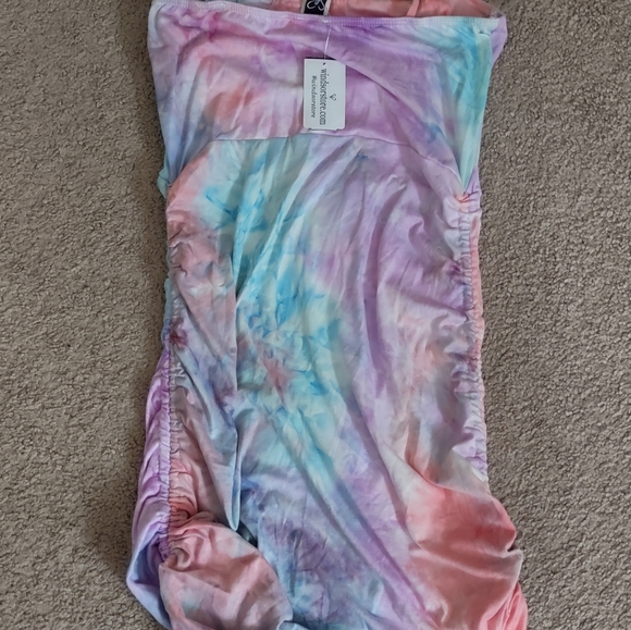 Tie Dye Body Con Dress - Picture 4 of 4